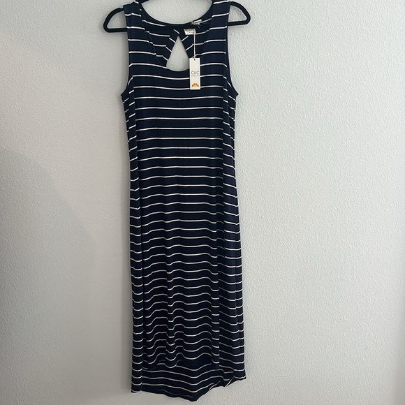 C & C California Striped Navy Casual Maxi Dress NWT Size Large - Picture 2 of 5